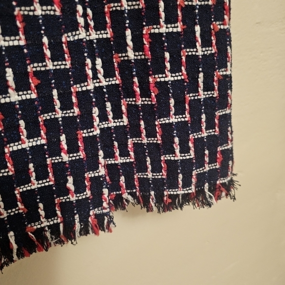 Talbots Boucle  Wrap Skirt - Picture 5 of 11